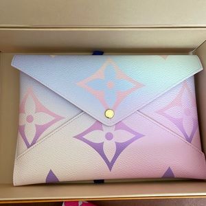 Louis Vuitton Spring in the City Kirigami Pouchette (Large)